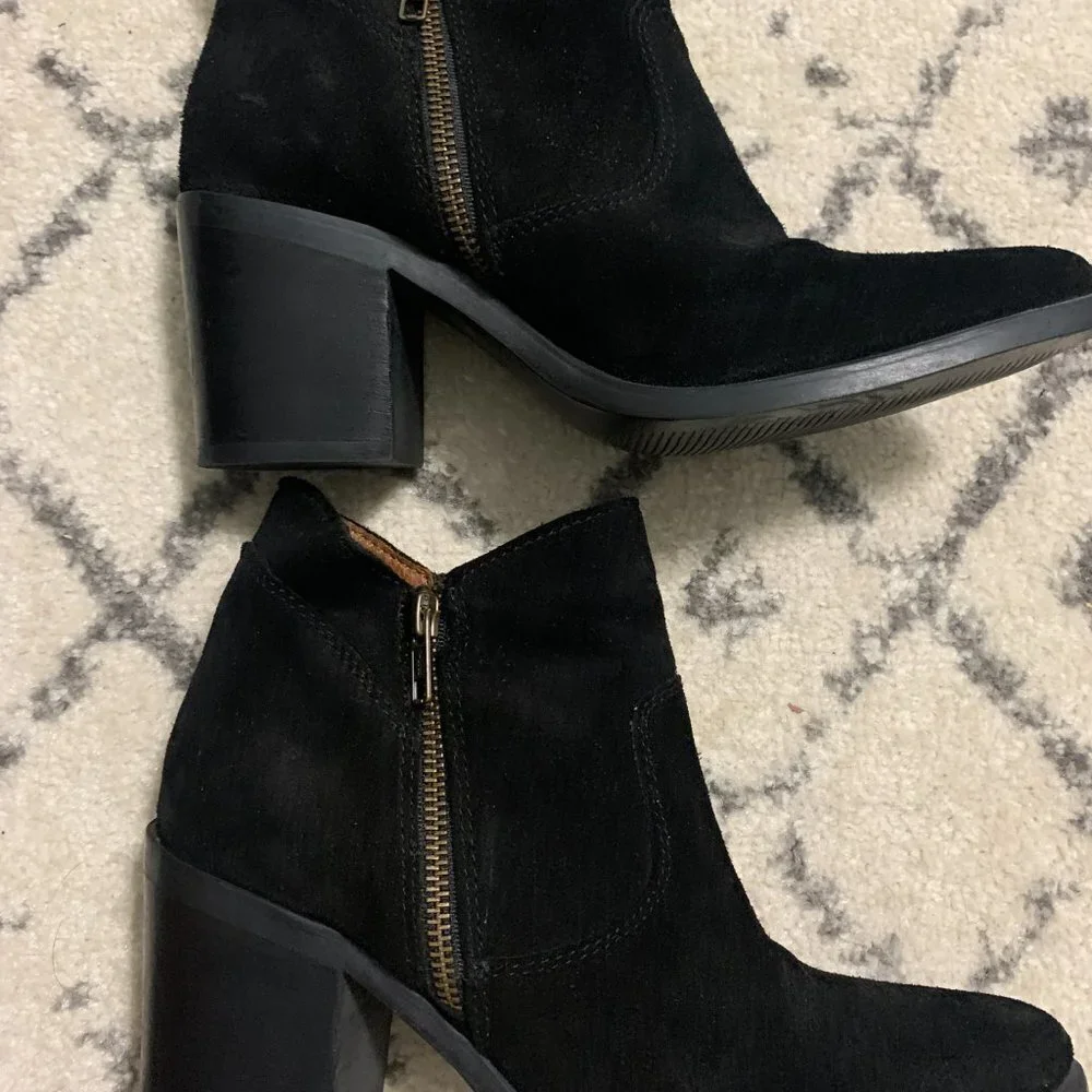 Steve Madden Pierce Black Suede Ankle Boots